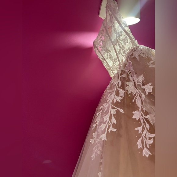 Sherri Hill White and Beige Homecoming Dress - Picture 5 of 5